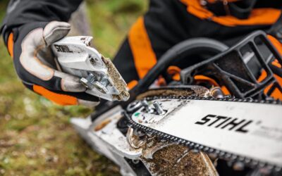 Jak správně čistit a udržovat zahradní techniku po práci